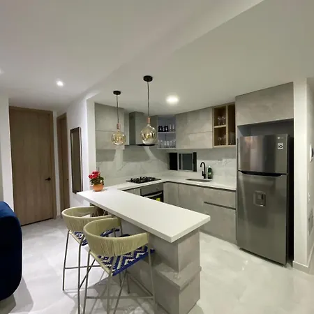 Eleva Tu Estadia: Apartamento Moderno Con Toques Unicos En La Mejor Ubicacion Ibague - Tolima Exterior photo