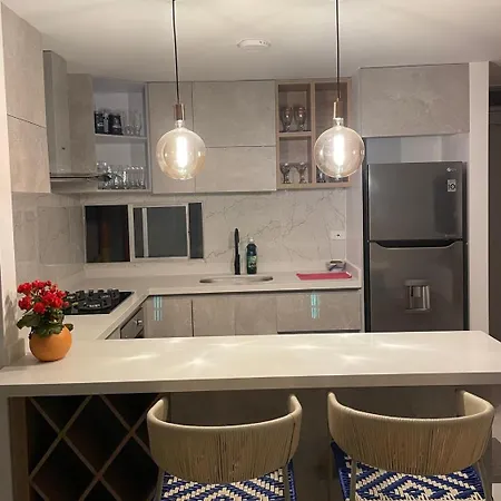 Eleva Tu Estadia: Apartamento Moderno Con Toques Unicos En La Mejor Ubicacion Ibague - Tolima Exterior photo